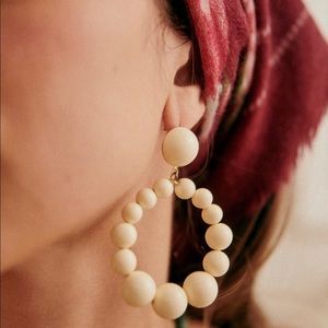 NEW SÉZANE CHARLIE EARRINGS ECRU NWT Plus Gift
